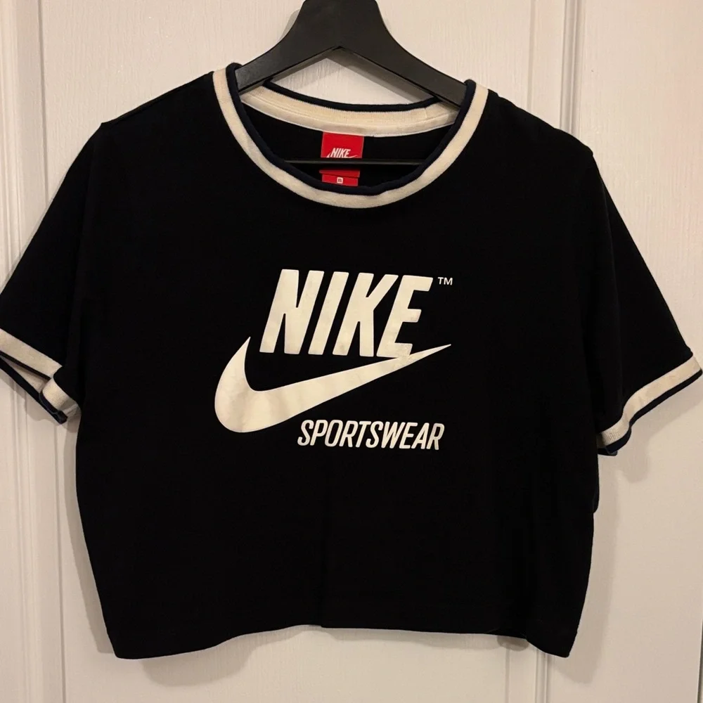 Nike Black Crop Top with White Logo - Picture 1 of 3